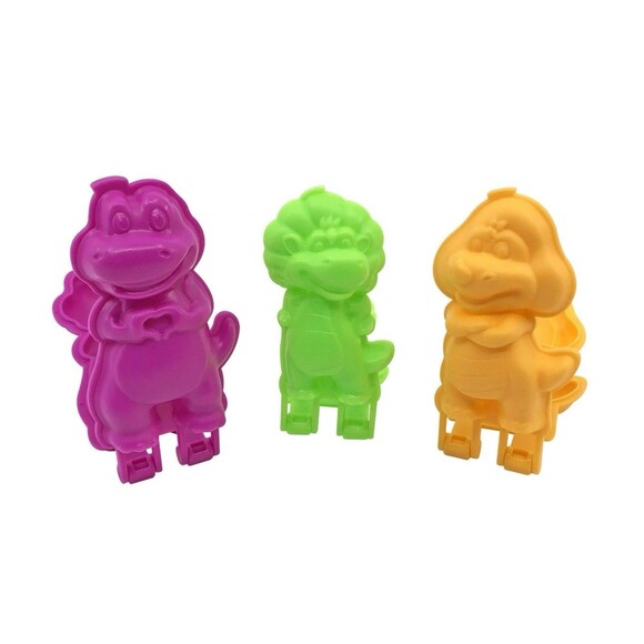 Barney The Dinosaur Fun Dough On the Go Molding Set - Picture 6 of 7